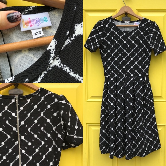 LuLaRoe XS Amelia Black & White a-line dress - Picture 1 of 6